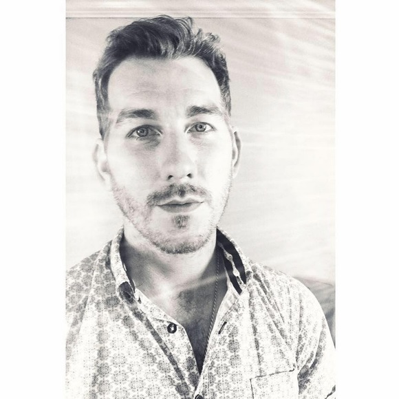 Meet your Posher, Justin - Picture 1 of 1